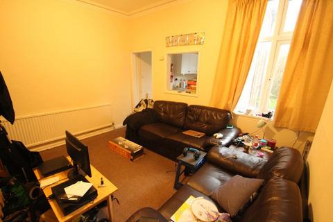 3 bedroom terraced house to rent, Norman Street, Leicester