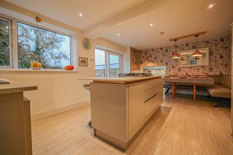 11 Gadeview Road, Hemel Hempstead, HP3 0AL
