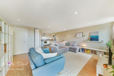 1 bedroom apartment for sale, Galaxy Building, Crews Street, London, E14