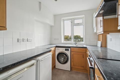 2 bedroom maisonette for sale, Tolcarne Drive, Pinner HA5