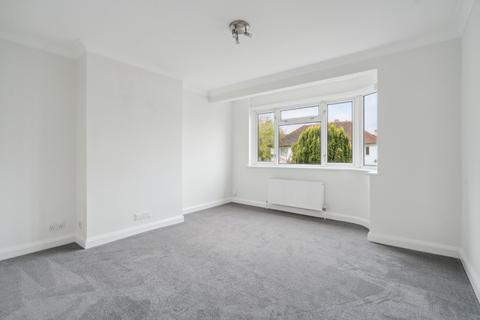 2 bedroom maisonette for sale, Tolcarne Drive, Pinner HA5