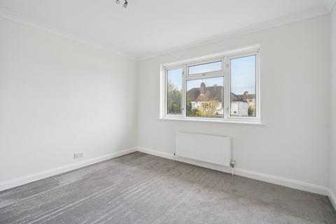 2 bedroom maisonette for sale, Tolcarne Drive, Pinner HA5