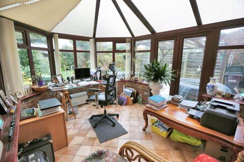 11 Augusta Drive, Tytherington, Macclesfield, SK10 2UR