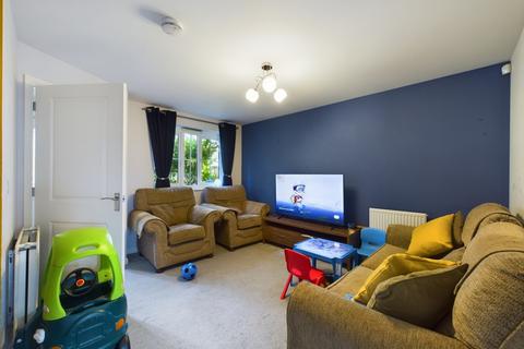 1 Diamond Jubilee Close, Gloucester, GL1 4LR