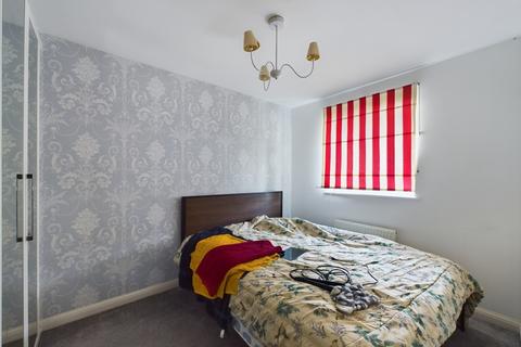 1 Diamond Jubilee Close, Gloucester, GL1 4LR
