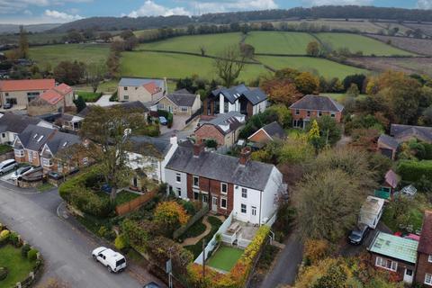 2 bedroom cottage for sale, Church Street North, Old Whittington, Chesterfield, S41 9QP