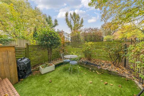 2 bedroom flat for sale, Camberwell Grove, Camberwell SE5