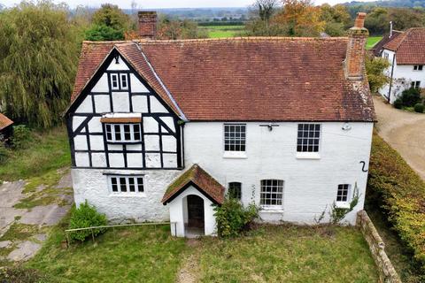 4 bedroom detached house for sale, Plough Lane, Marston