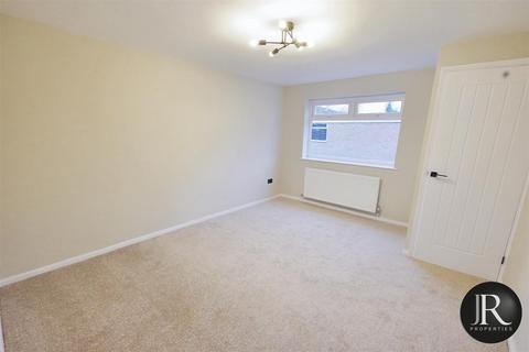 3 bedroom detached house for sale, Watson Close, Rugeley WS15