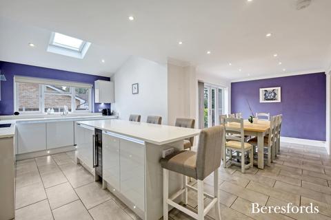 28 Harvey Road, Great Totham, Maldon, CM9 8QA