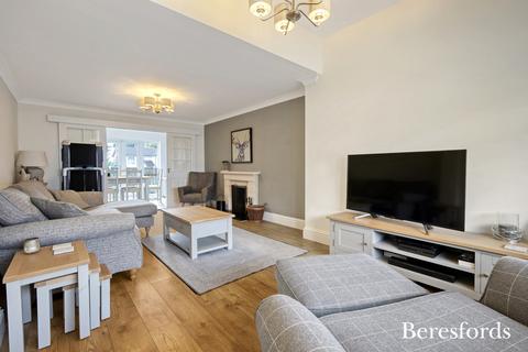 28 Harvey Road, Great Totham, Maldon, CM9 8QA