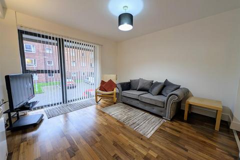 2 bedroom apartment to rent, Stowell Street, Liverpool