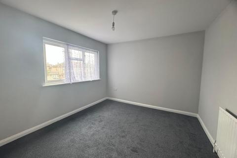 3 bedroom terraced house to rent, No Deposit Option. Bradfield Drive, Barking IG11