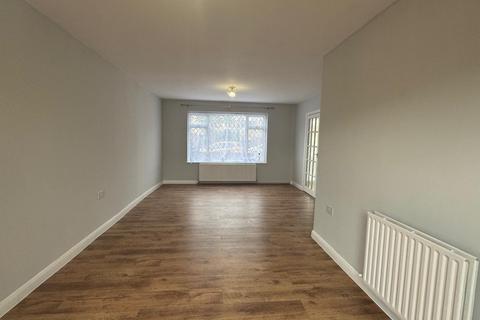 3 bedroom terraced house to rent, No Deposit Option. Bradfield Drive, Barking IG11