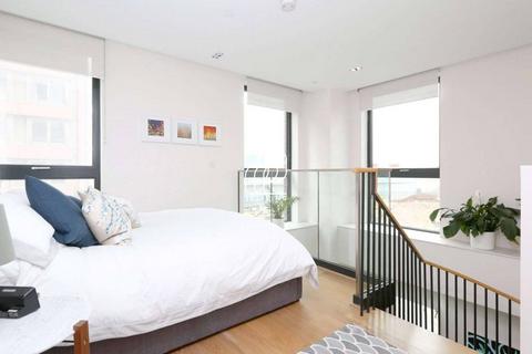 1 bedroom flat to rent, London, N1C