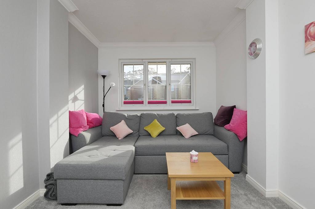 34 Manor Wynd, Maddiston, Falkirk... 4 bed detached house for sale £