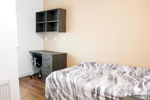 3 bedroom apartment to rent, Apt 3, 4 St John's Terrace, 4 St John's Terrace LS3