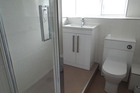 2 bedroom flat to rent, Waterside, Evesham WR11