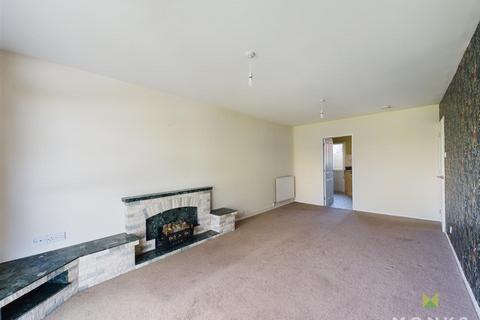 2 bedroom semi-detached bungalow for sale, Meadow Lea, Oswestry