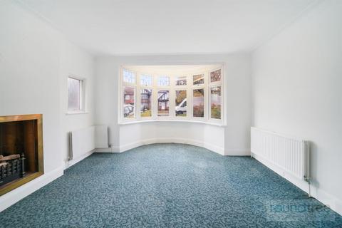 24 Westside, London, NW4 4XB