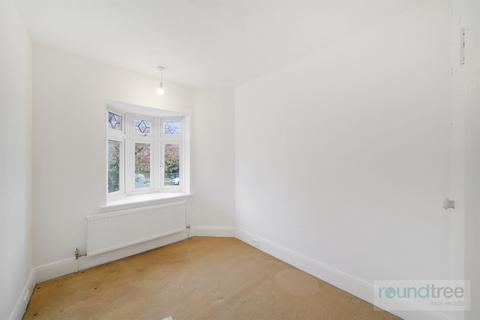 24 Westside, London, NW4 4XB