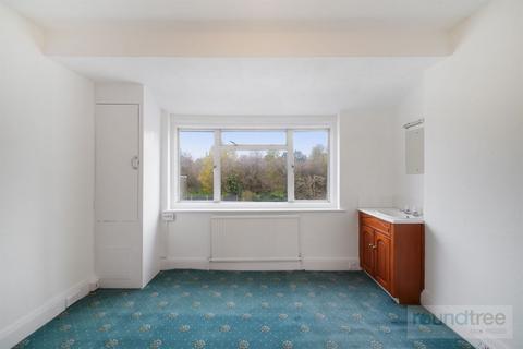 24 Westside, London, NW4 4XB