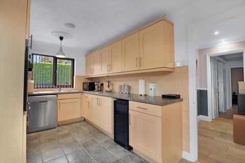 undefined, Rossdene Gardens, Dunmow CM6