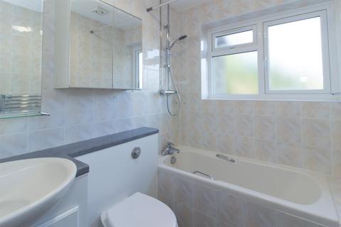 2 bedroom house share to rent, Park Gate, Park Road, N2