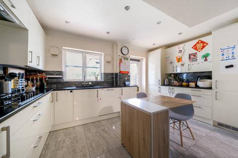 4 bedroom semi-detached house for sale, Eastbury Road, Watford WD19 4JN