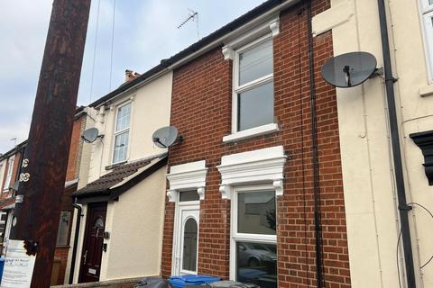 3 bedroom terraced house to rent, Parade Road, Ipswich, IP4