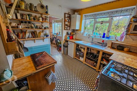 25 Beard Crescent, New Mills, High Peak, SK22 4LH
