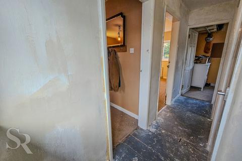 25 Beard Crescent, New Mills, High Peak, SK22 4LH