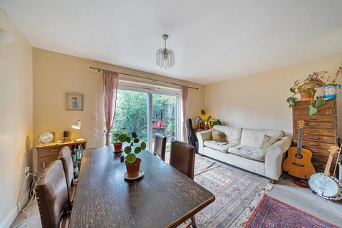 4 bedroom terraced house for sale, Foxberry Road, London