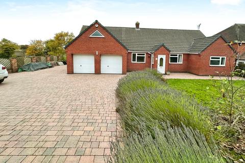 4 bedroom detached bungalow for sale, Beamhill Road, Anslow, Burton-on-Trent, DE13