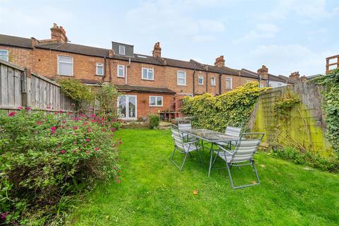 54 Howberry Road, Thornton Heath, CR7 8HY