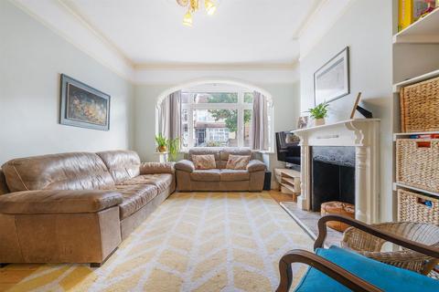 54 Howberry Road, Thornton Heath, CR7 8HY