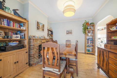54 Howberry Road, Thornton Heath, CR7 8HY