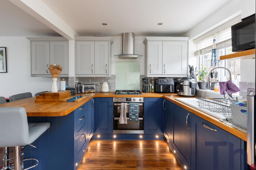 Kitchen Breakfast Area