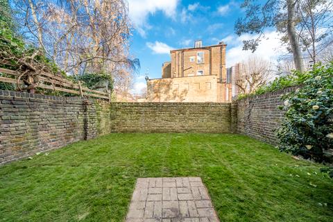 2 bedroom flat for sale, Winchester Road, London NW3