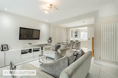 18 Assheton Crescent, Manchester, M40 1NN