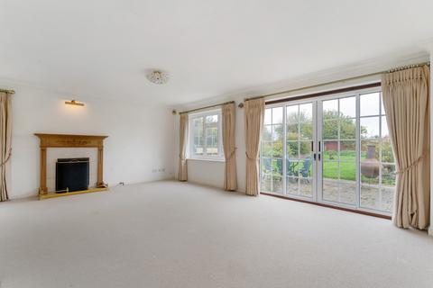 4 bedroom detached house to rent, Upper Wield, Alresford, Hampshire, SO24