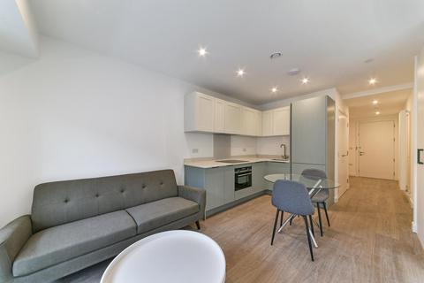 1 bedroom apartment to rent, Ellipse House, Royal Eden Docks, London, E16