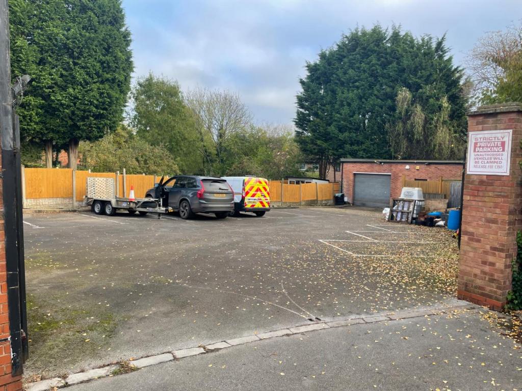 3 CAR PARK ENTRANCE.jpg