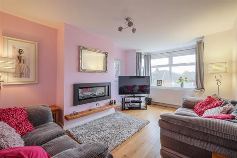 3 bedroom semi-detached bungalow for sale, Cornwall Crescent,,Bailiff Bridge