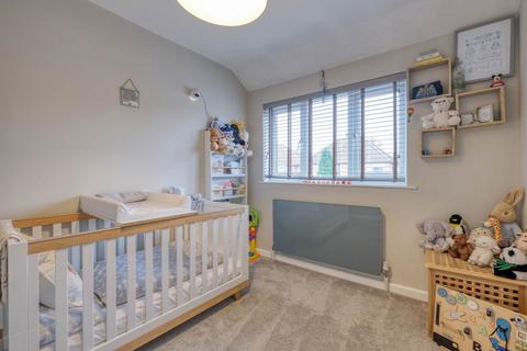 20 Chamberlain Crescent, Shirley, Solihull, B90 2DG