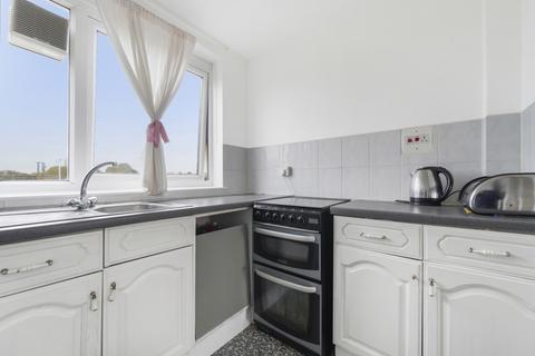 1 bedroom apartment for sale, Waverton Road, London, SW18