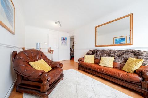 1 bedroom apartment for sale, Waverton Road, London, SW18