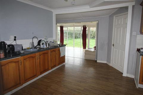 Three Doors Beach Approach, Warden, Sheerness, ME12 4NJ