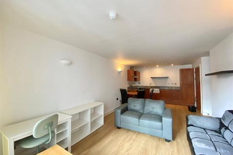 2 bedroom apartment to rent, Advent House, Isaac Way, Manchester