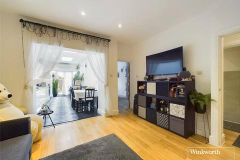 2 bedroom ground floor flat for sale, Malvern Gardens, Middlesex HA3